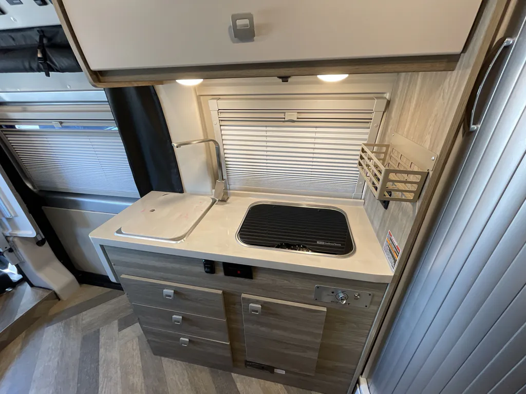 2027 Winnebago Travato 59G, Photos photo 4