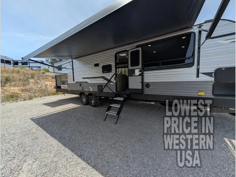 2026 Coachmen Catalina Legacy Edition 343BHTS - Photo 2