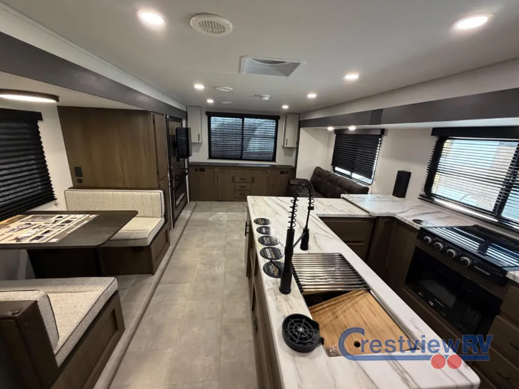 2027 Forest River Tracer 286RL, Photos photo 8