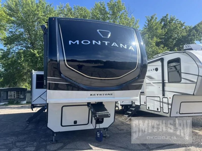 2026 Keystone Montana 3231CK - Photo 4