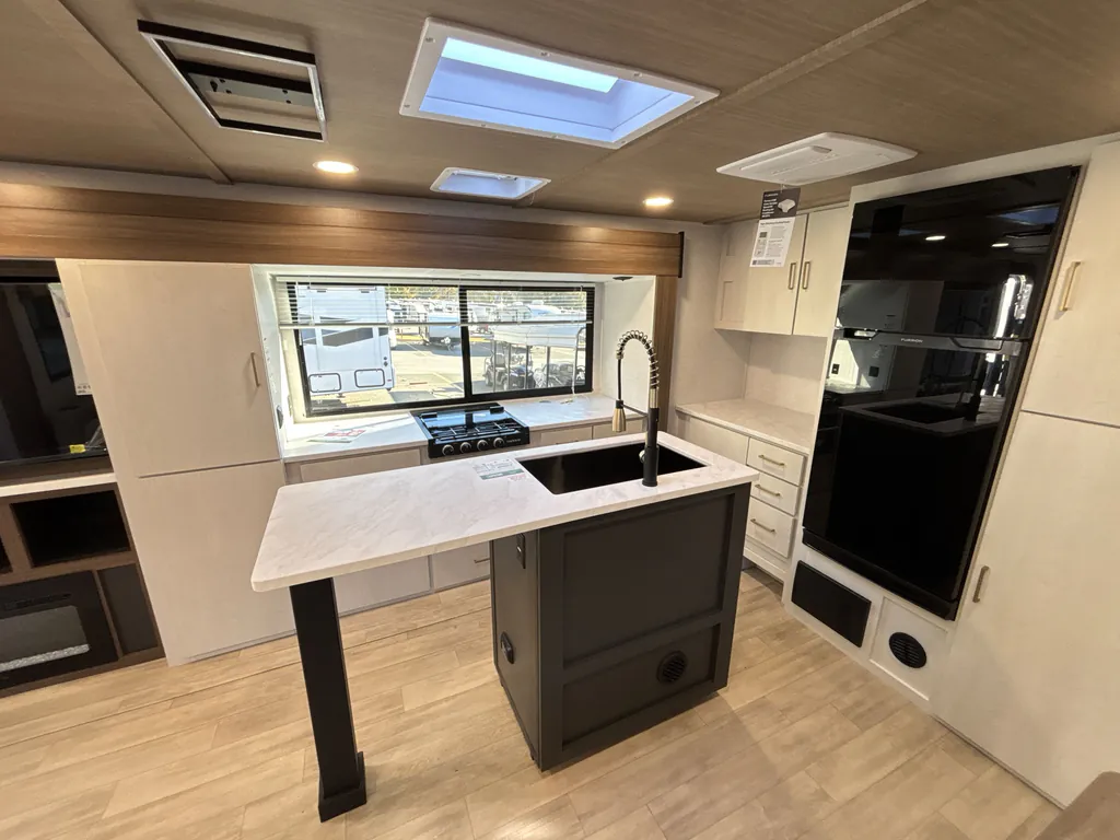 2026 Forest River Vibe 3400XL, Photos photo 17