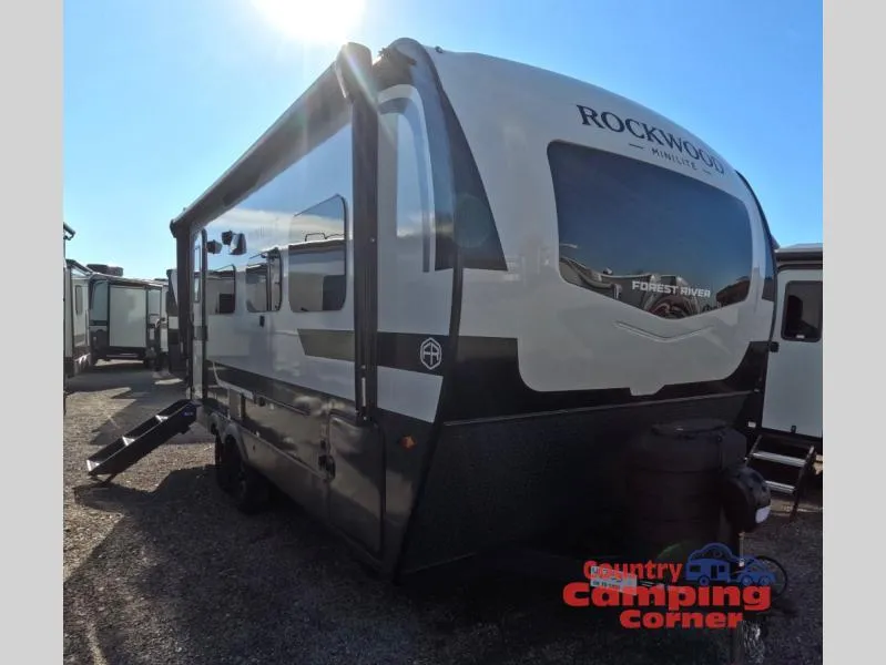 2026 Forest River Rockwood Mini Lite 2205S - Photo 2