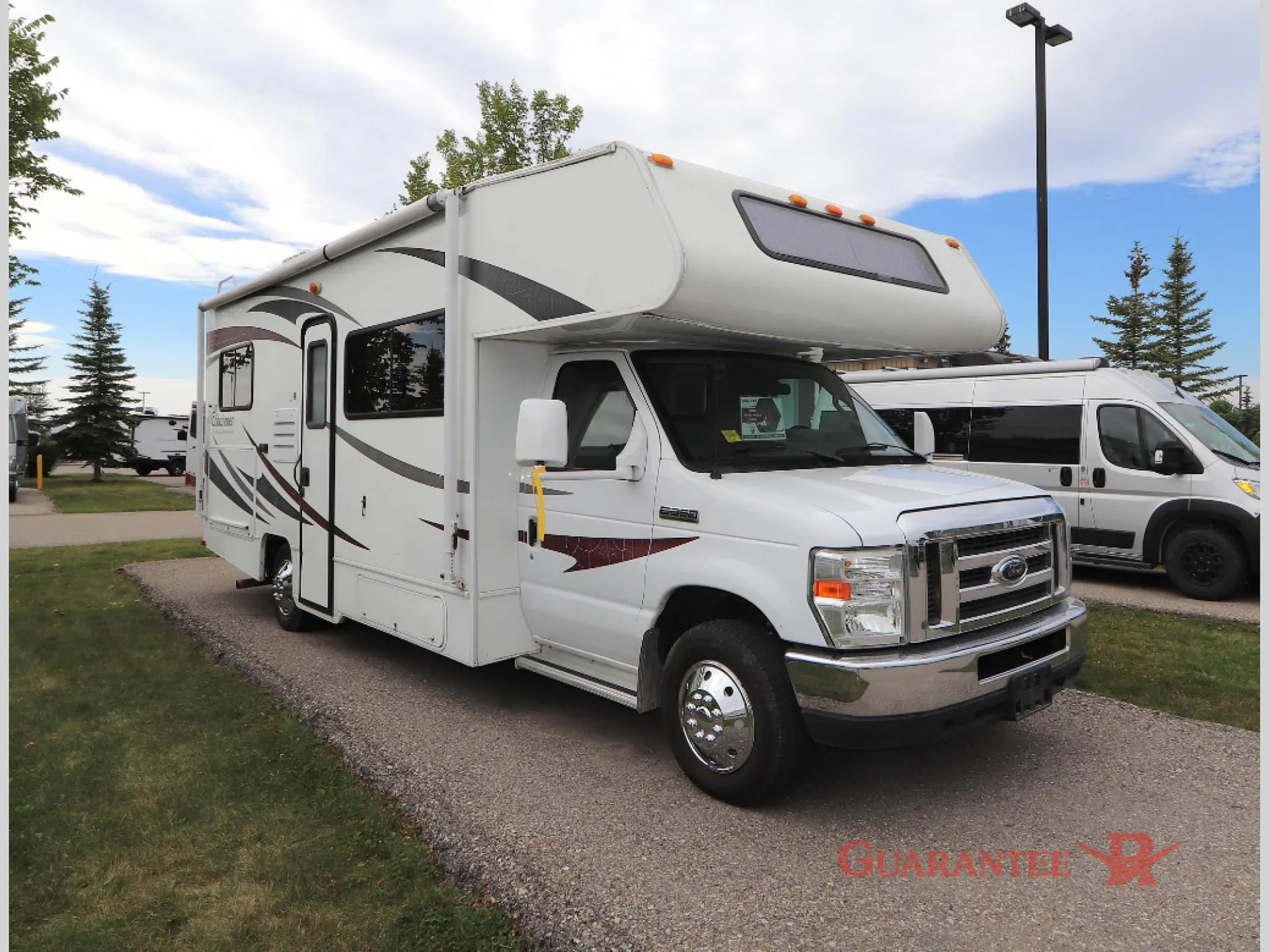 2012 Coachmen Freelander 23CB - Photo 2