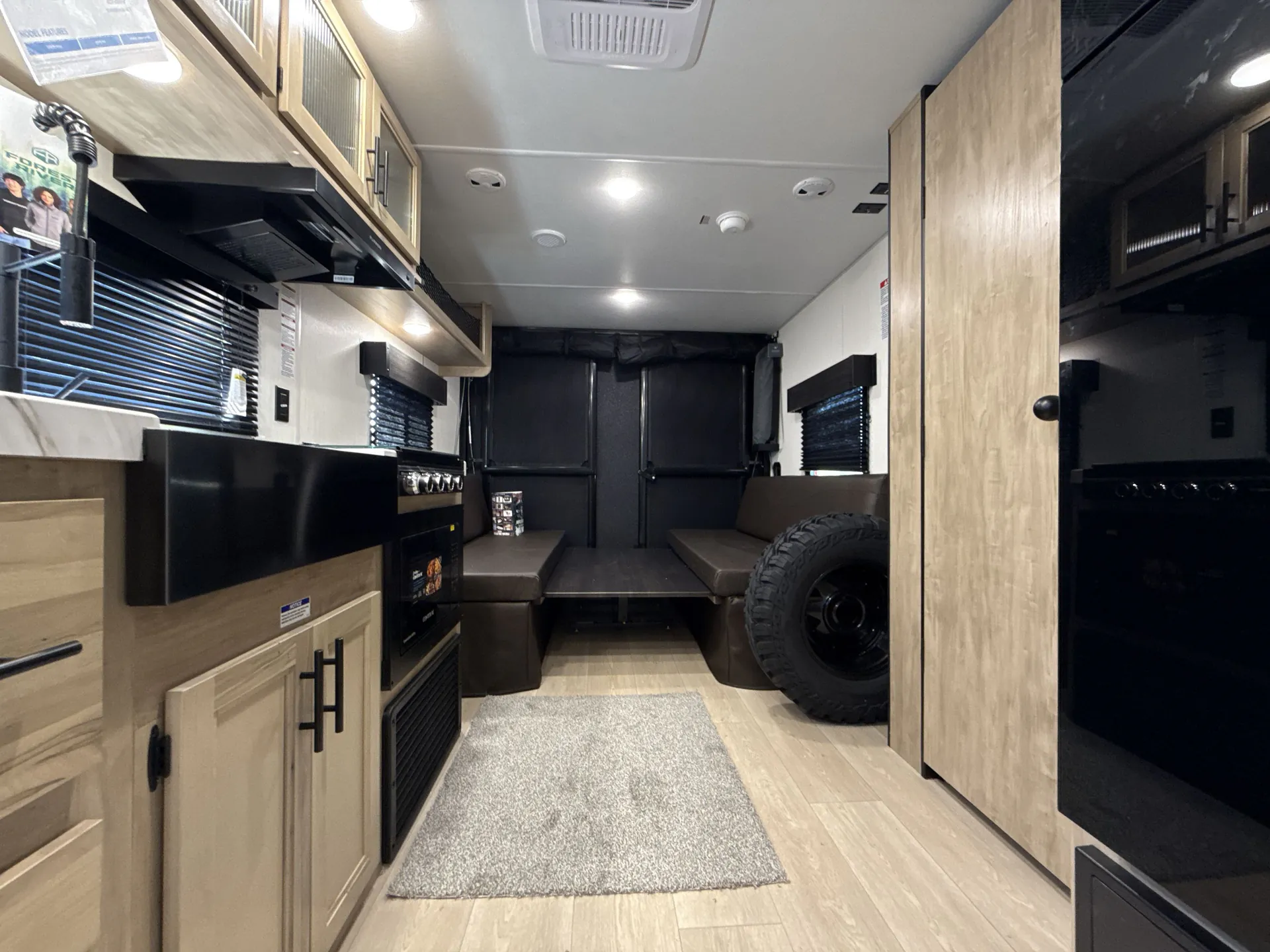2026 Forest River Cherokee Grey Wolf 22RR — living area main