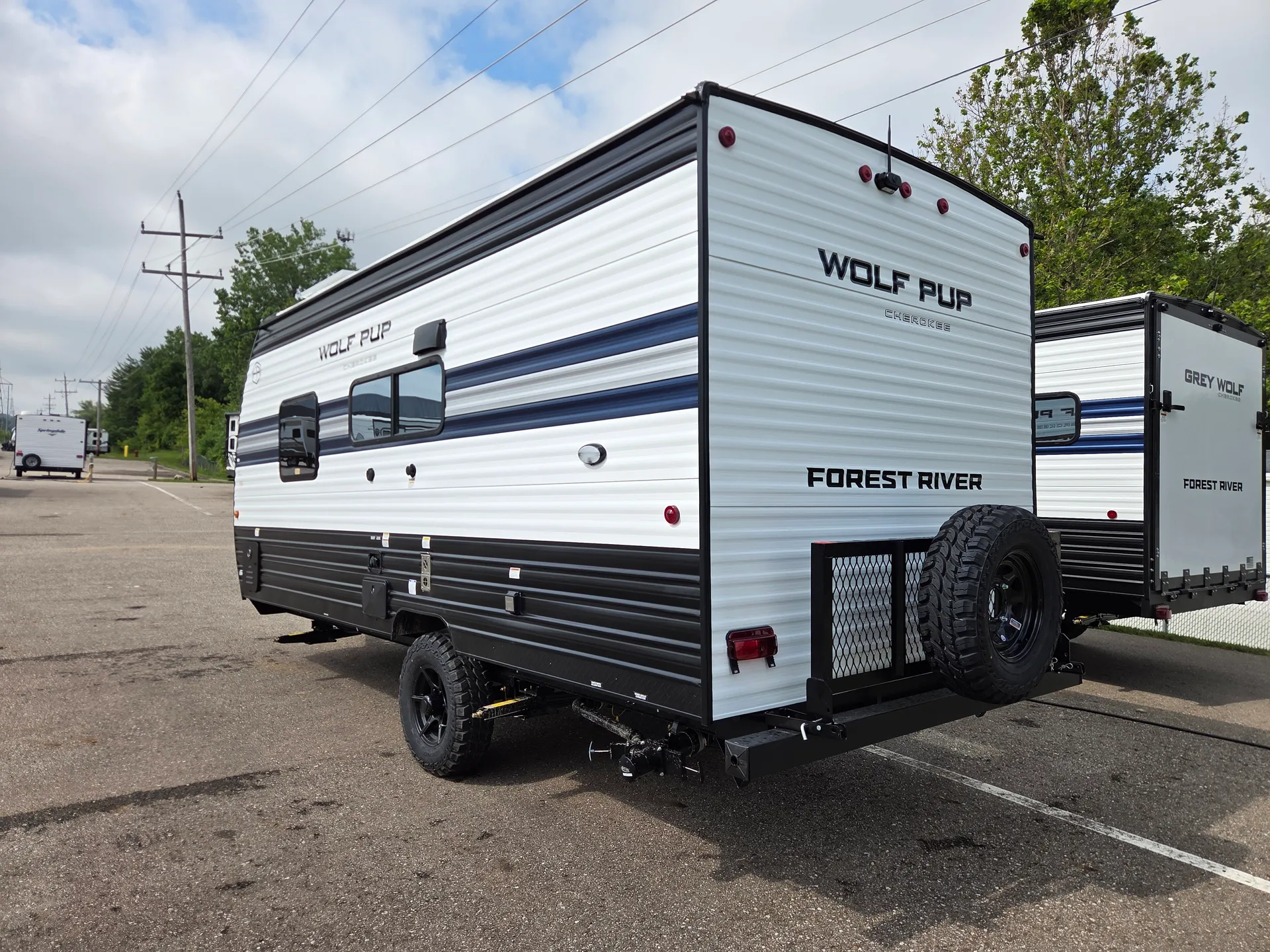 2027 Forest River Cherokee Wolf Pup 16FQW - Photo 4