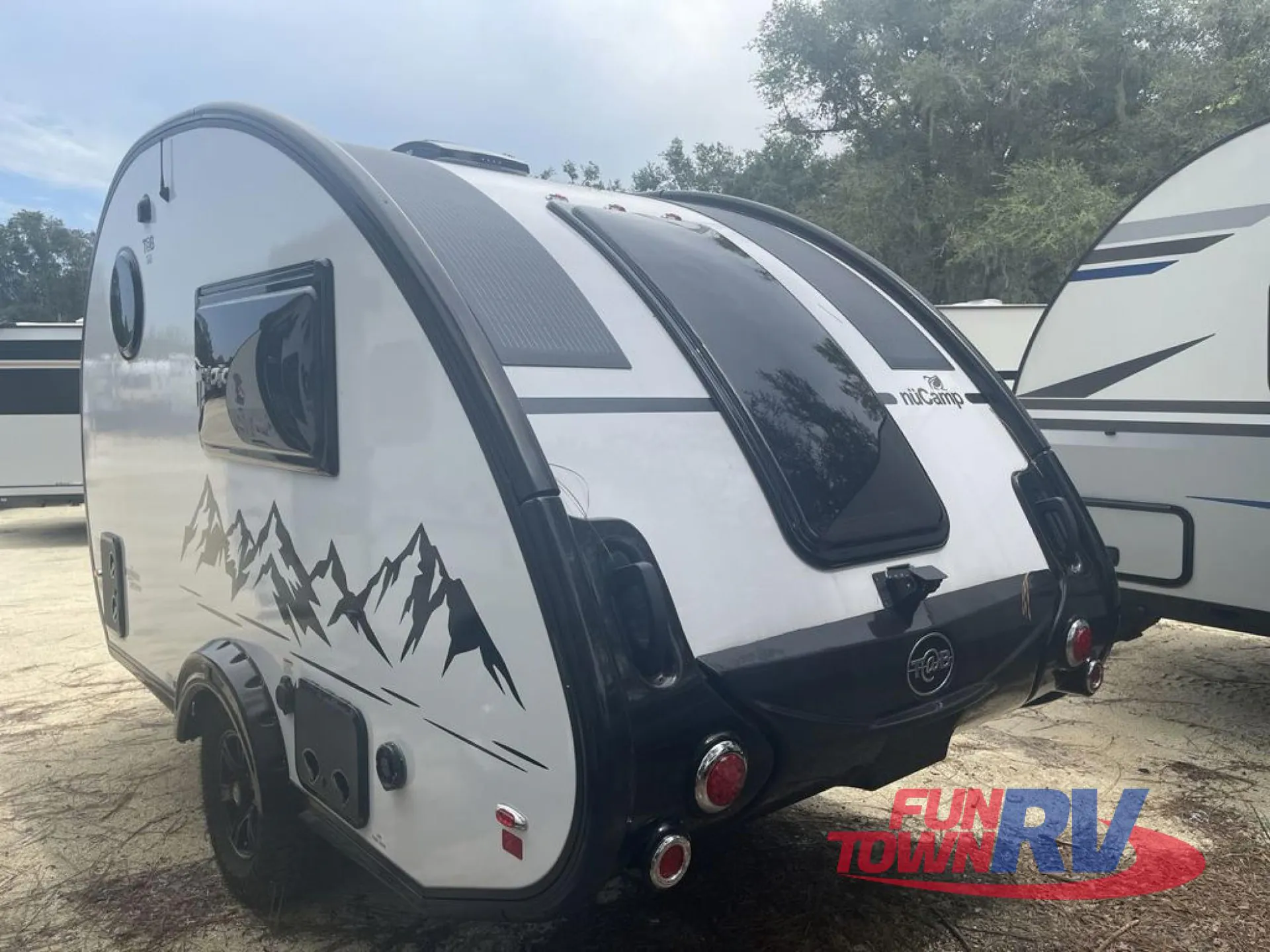 2025 NuCamp TAB 360 BOONDOCK - Photo 4