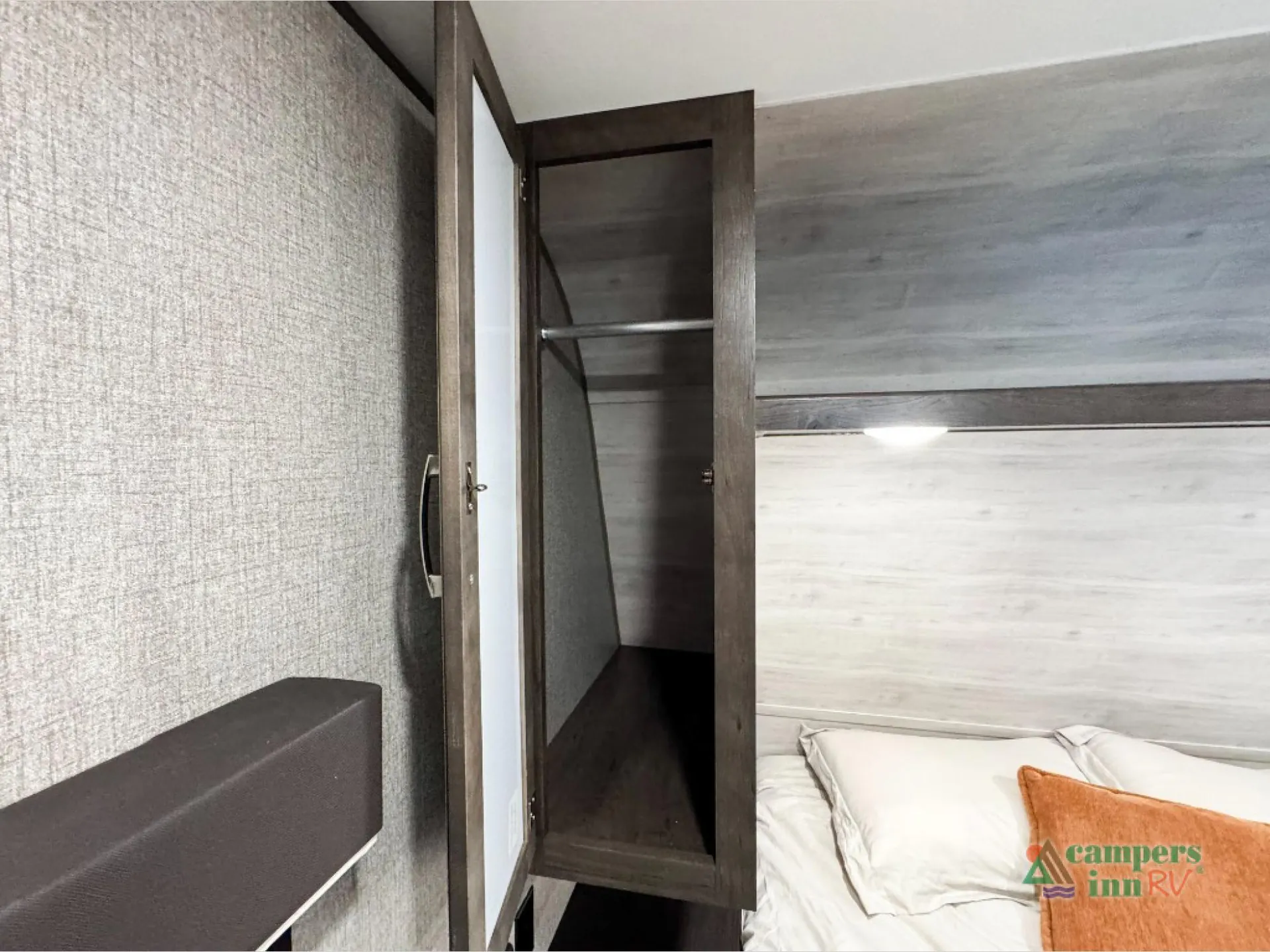 2021 Jayco Jay Flight SLX 236TH - Photo 4