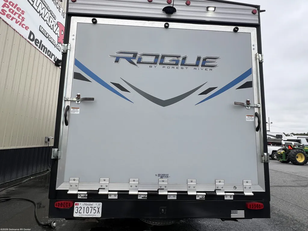 2021 Forest River Vengeance Rogue 29KS, Photos photo 3