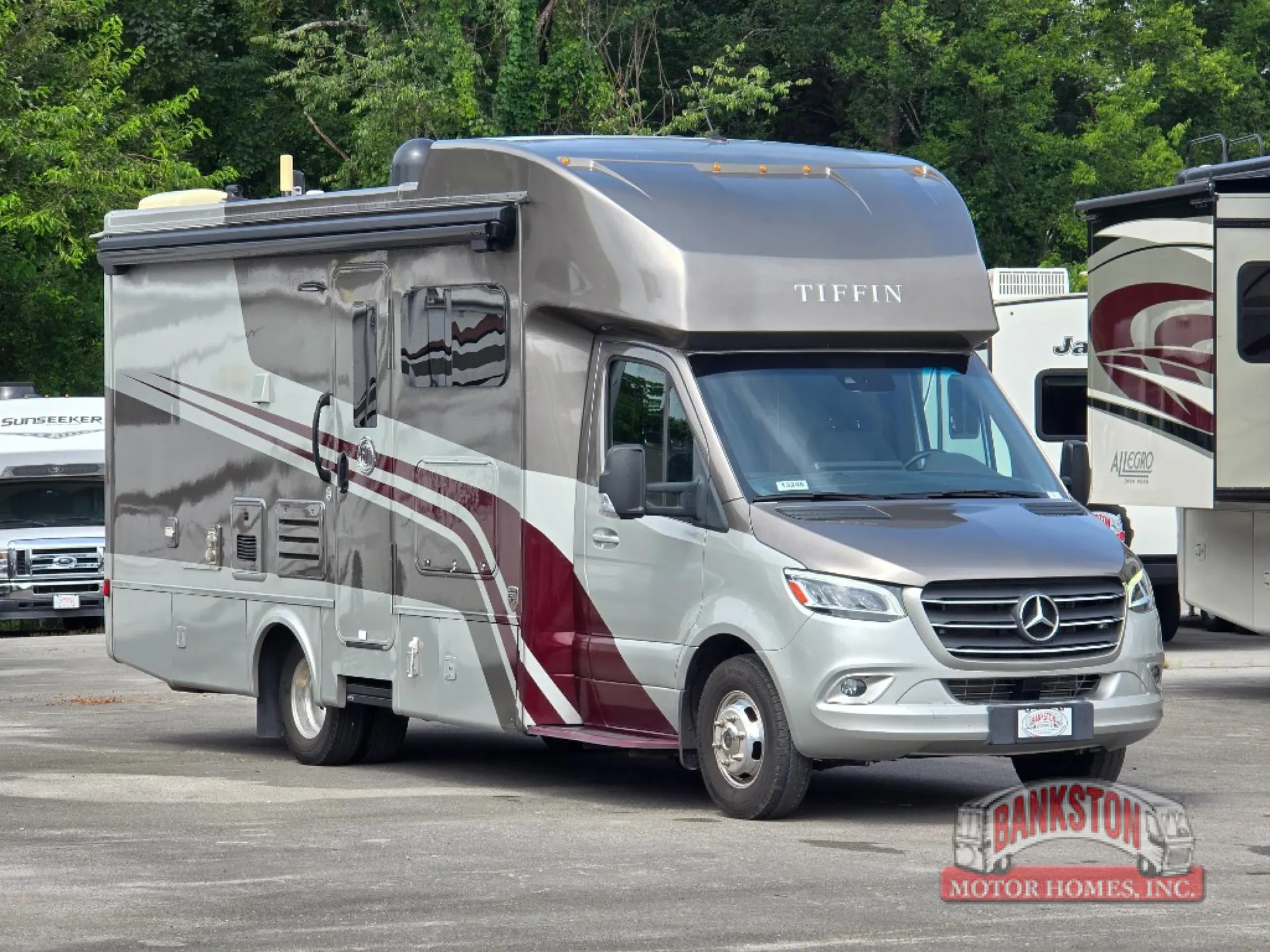 2023 Tiffin Wayfarer 25 JW