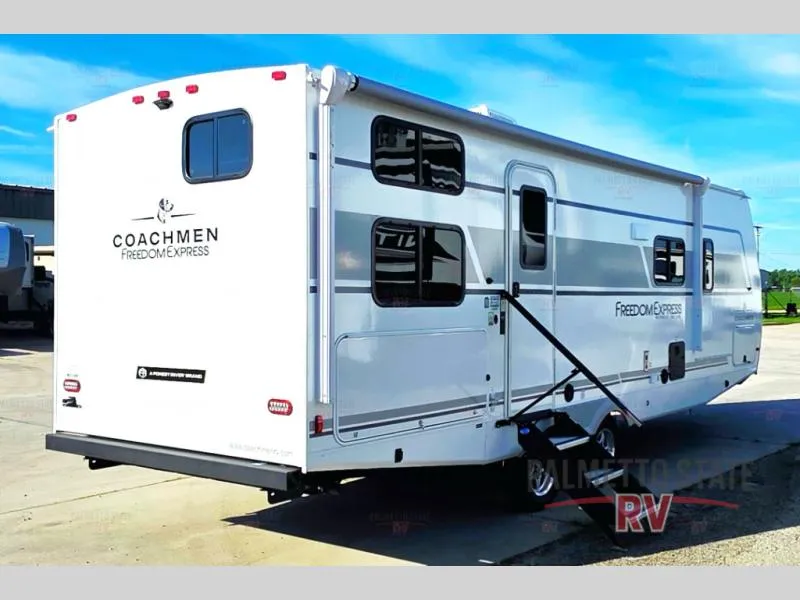 2026 Coachmen Freedom Express Ultra Lite 258BHS - Photo 4