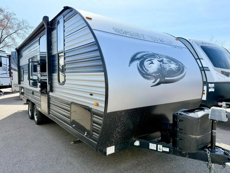 2022 Forest River Cherokee Grey Wolf 27DBH - Photo 2