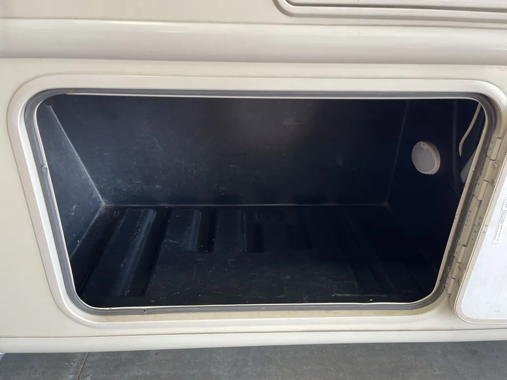 2022 Thor Motor Coach Freedom Traveler A32, Photos photo 38