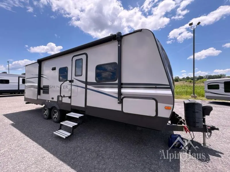 2019 Keystone RV Sprinter Campfire Edition 26RB - Photo 2