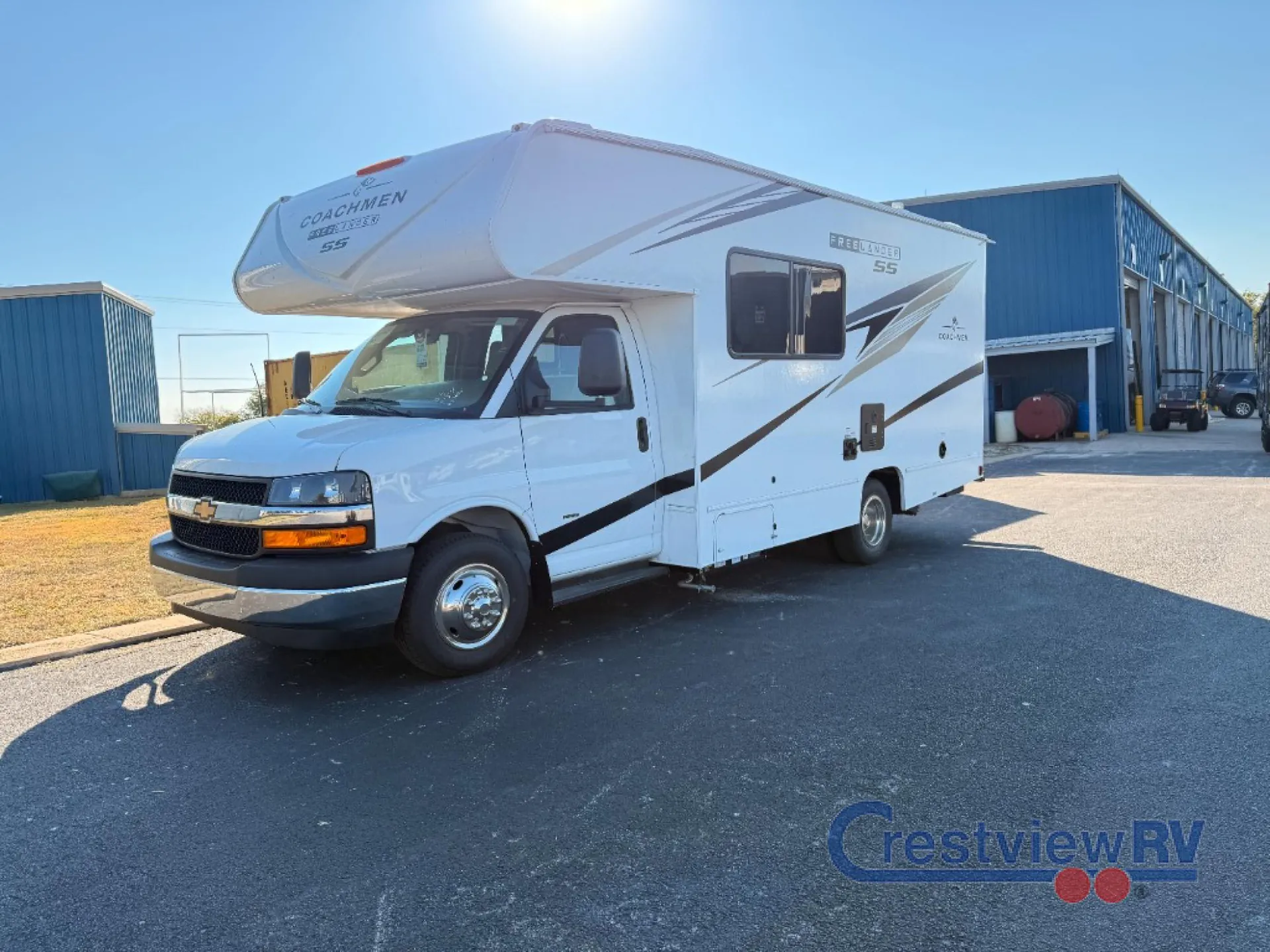2026 Coachmen Freelander 21QSS CHEVY 3500 - Photo 4