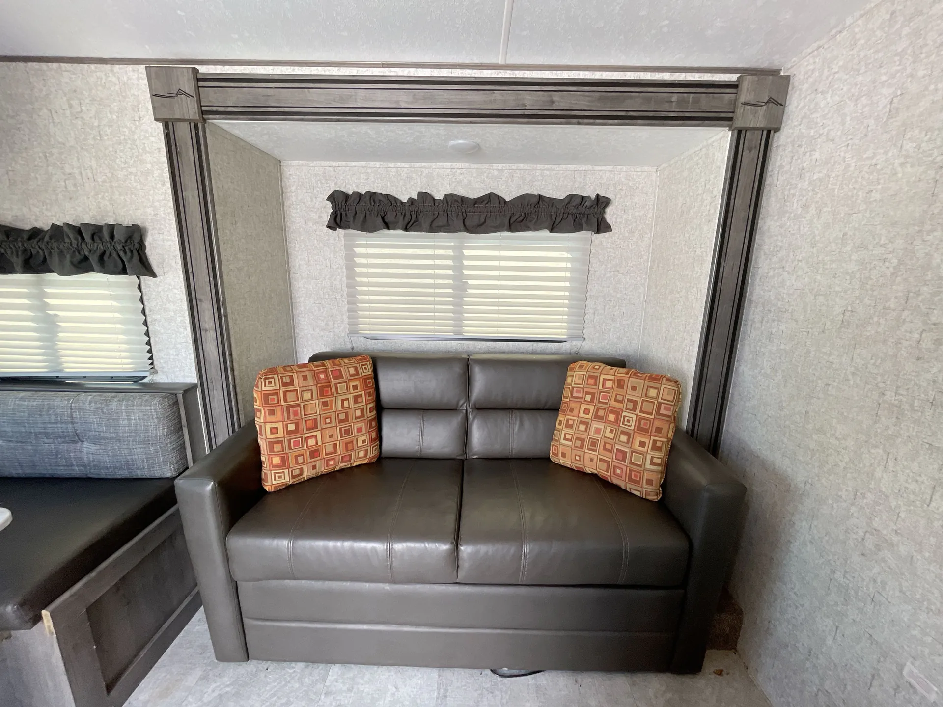 2020 Coachmen Apex Nano 213RDS - Photo 3