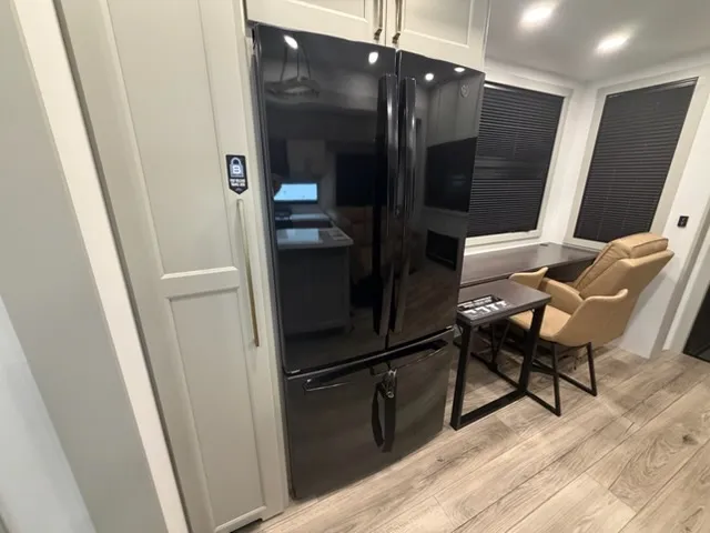 2026 Brinkley Model G 4150, Photos photo 18