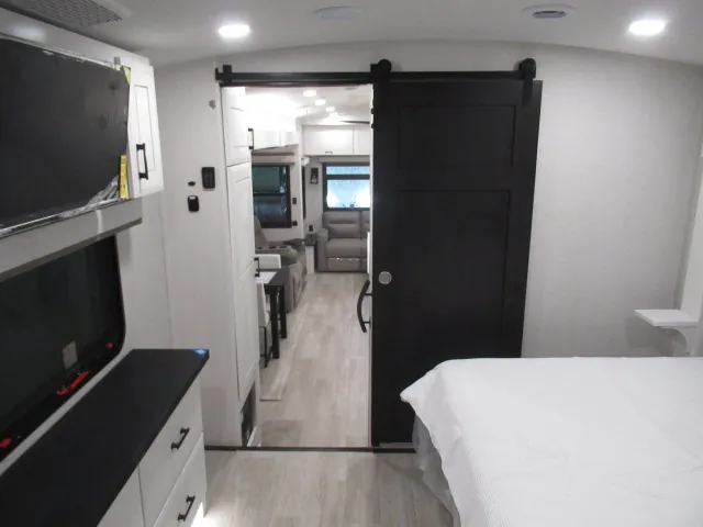 2026 Jayco Pinnacle 36FBTS, Photos photo 43