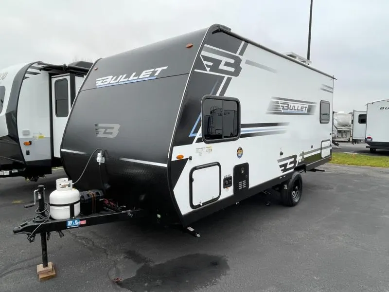 2025 Keystone RV Bullet 1900RD - Photo 2