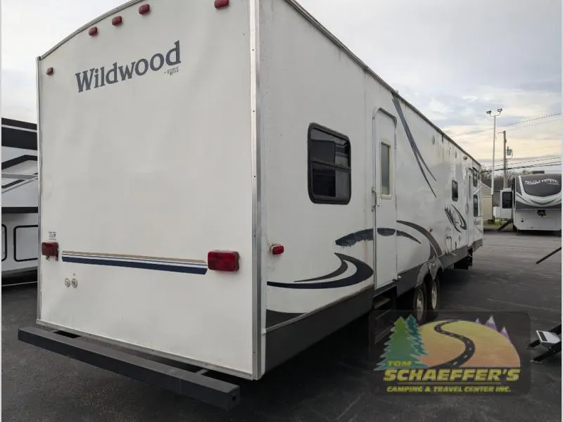 2006 Forest River Wildwood 381 FBRB - Photo 4