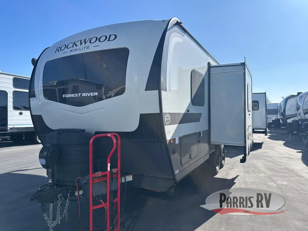 2026 Forest River Rockwood Mini Lite 2108RB - Photo 4