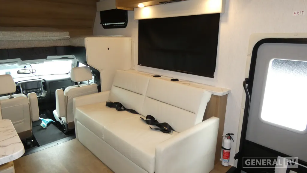 2027 Nexus Rebel Air 30R, Photos photo 17