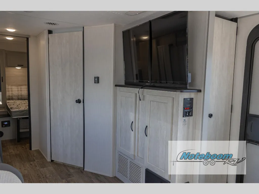2023 Forest River Vibe 25RK, Photos photo 8
