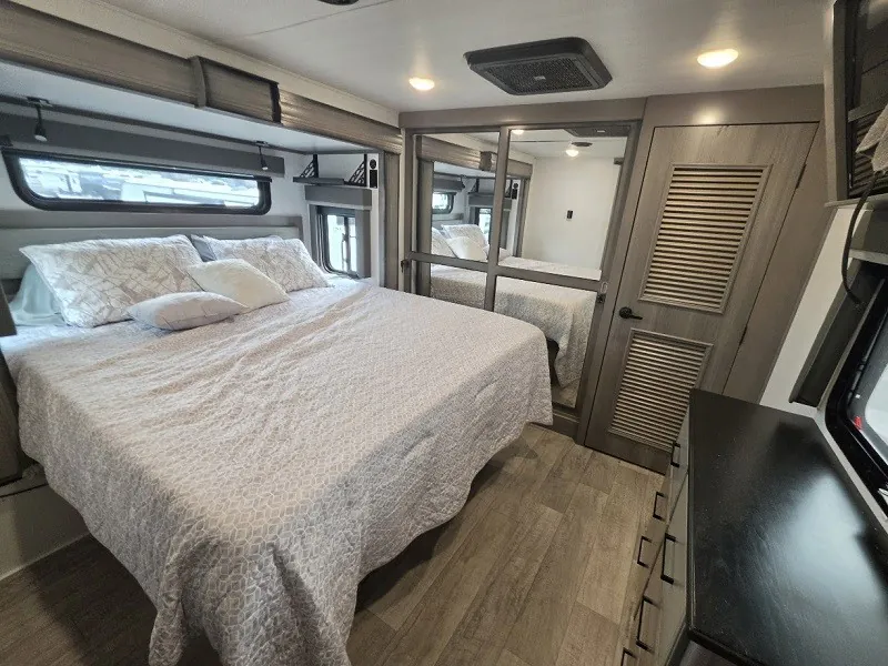 2022 Keystone Montana 3231CK, Photos photo 24