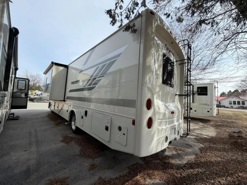 2026 Jayco Precept 34G - Photo 4