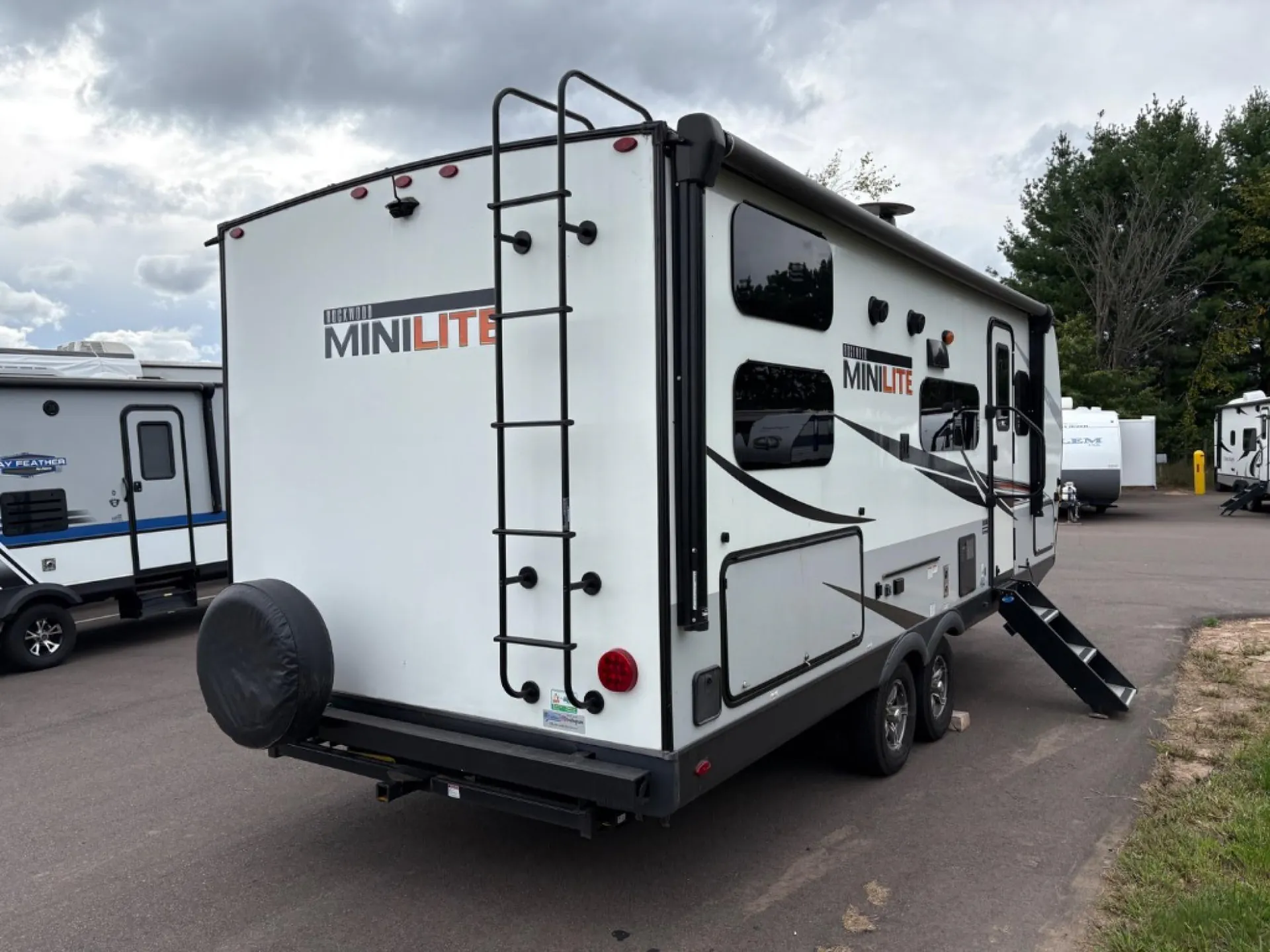 2021 Forest River Rockwood Mini Lite 2509S — Photo 6