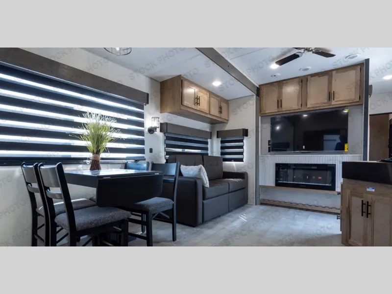 2027 Forest River Cherokee Timberwolf 39HBA - Photo 4