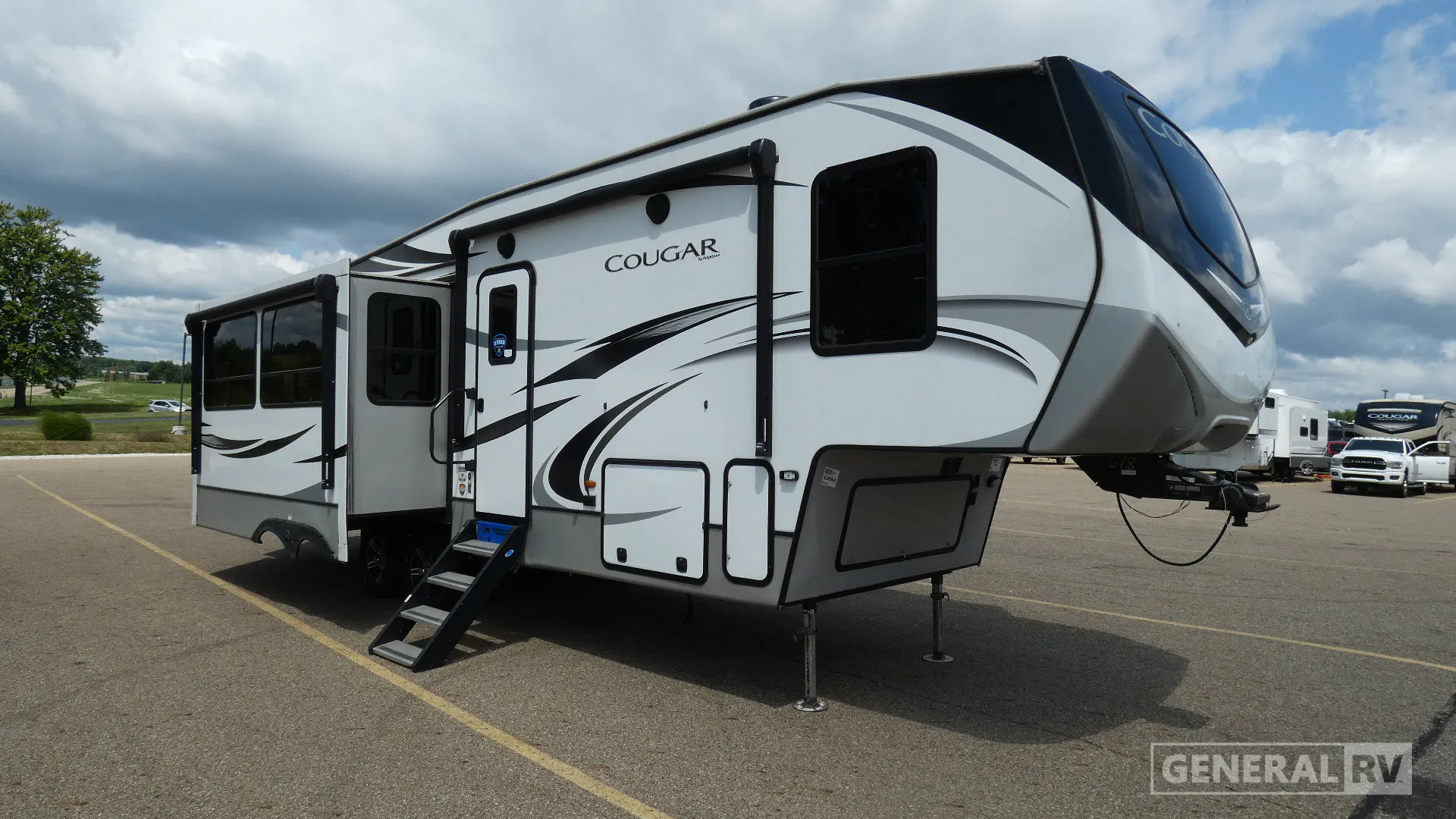 2020 Keystone Cougar 307RES - Photo 2