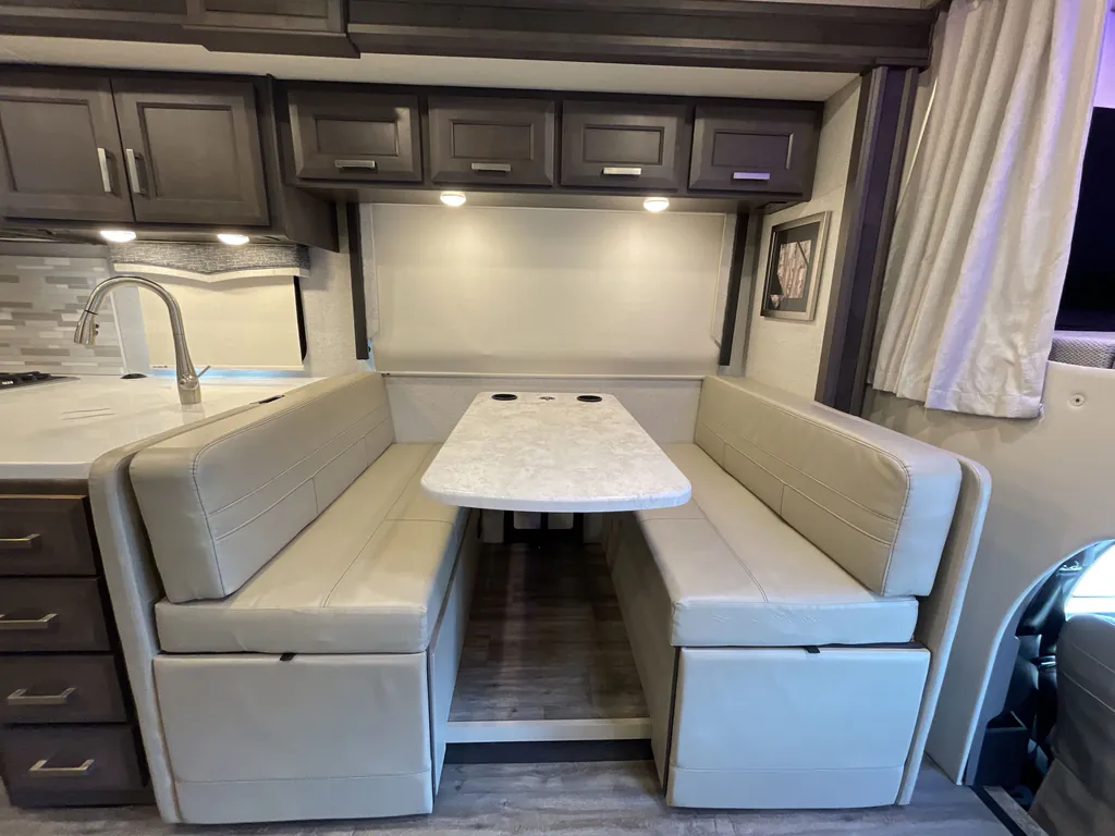 2023 Thor Motor Coach Magnitude RS36, Photos photo 34