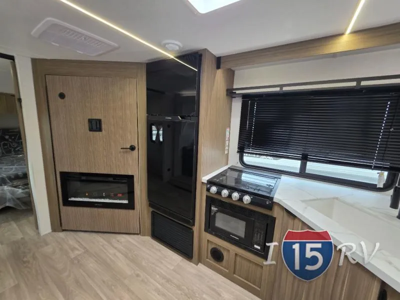 2026 Forest River RV Wildwood X-Lite 25ICE - Photo 3
