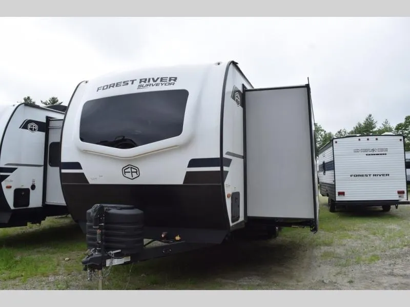 2025 Forest River Grand Surveyor 275FKBS - Photo 3