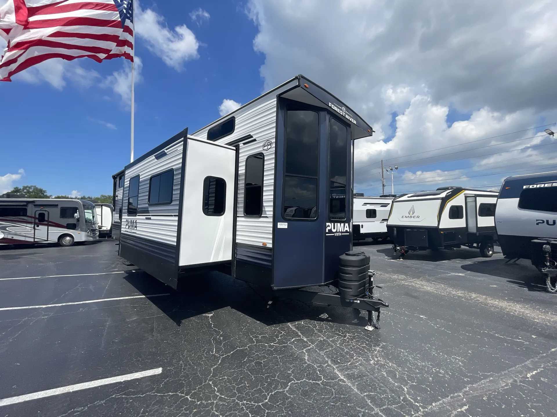 2027 Forest River Puma Vista 402LFT