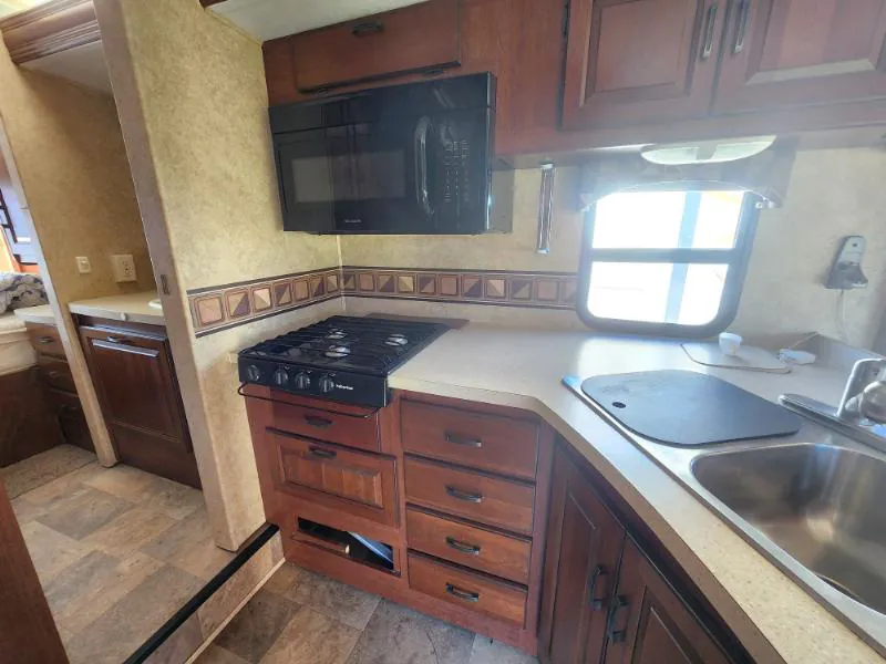 2013 Forest River Sunseeker 3050S, Photos photo 6