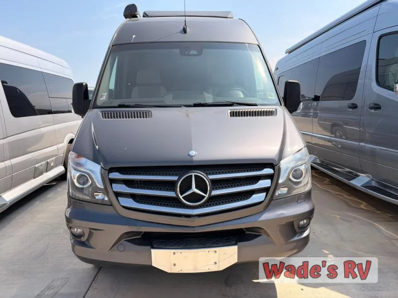 2014 Roadtrek AVENTUROUS Used    CS - Main photo