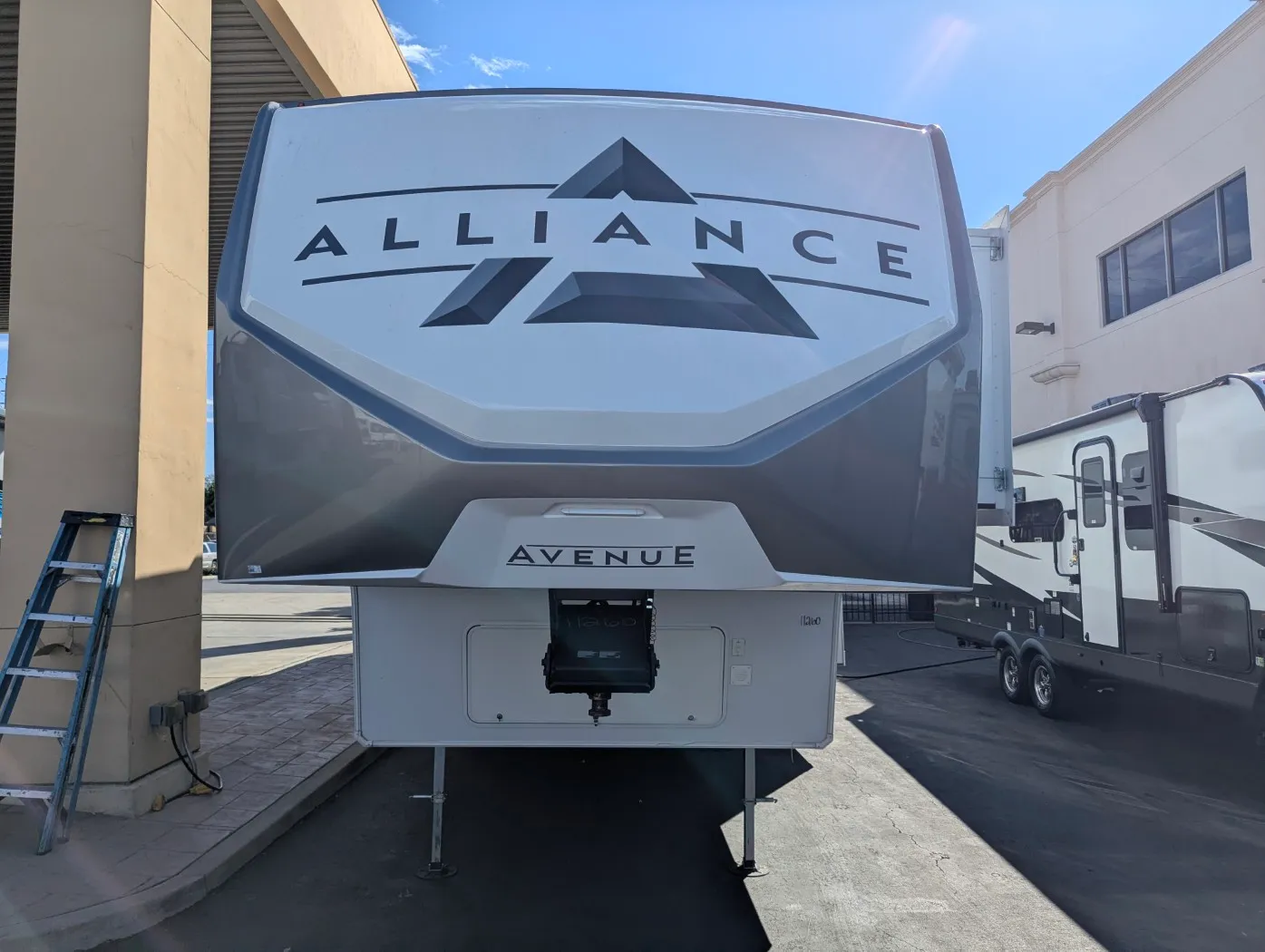2026 Alliance RV Avenue 39MBR - Photo 3