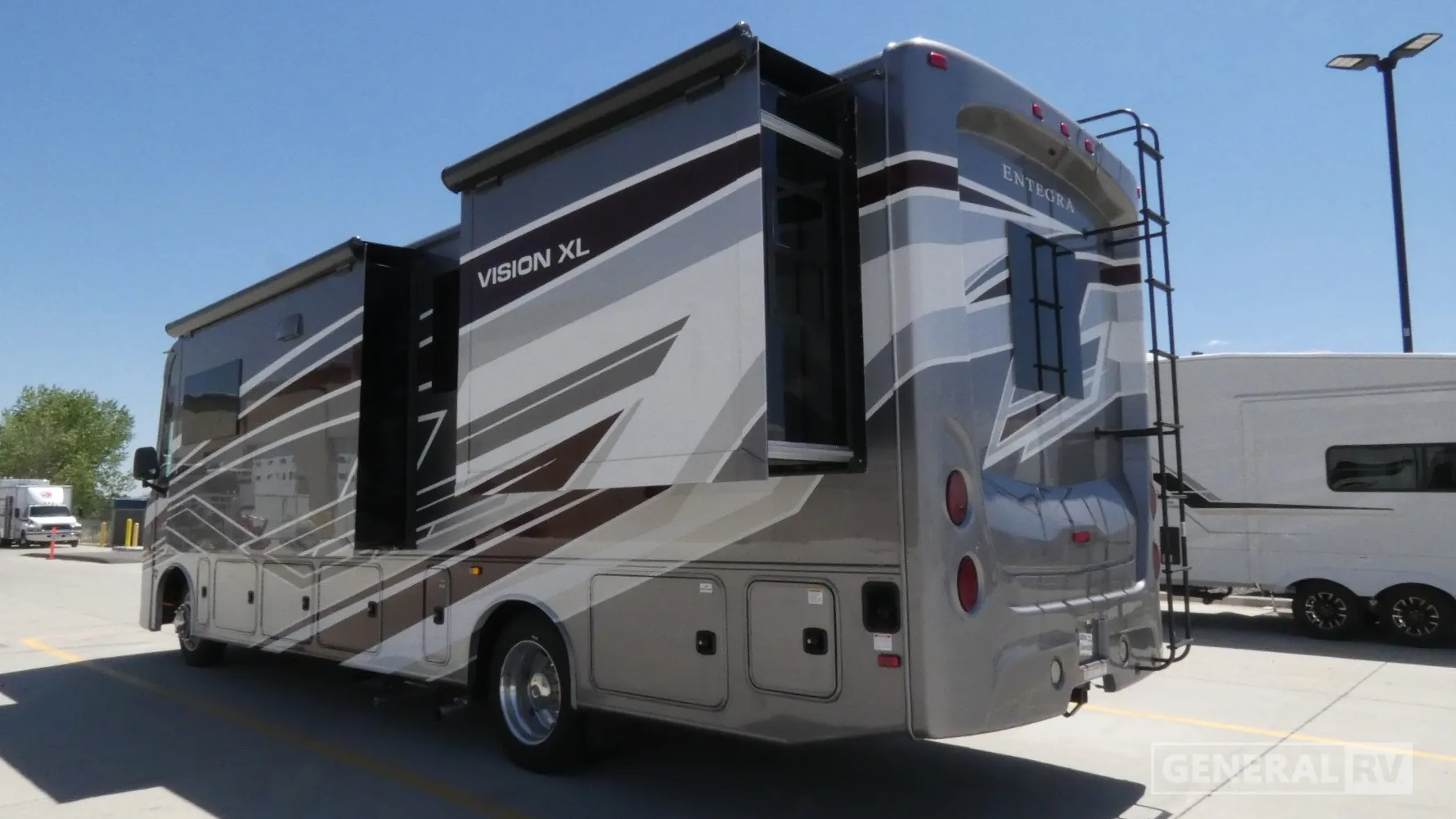 2026 Entegra Coach Vision XL 31UL - Photo 4