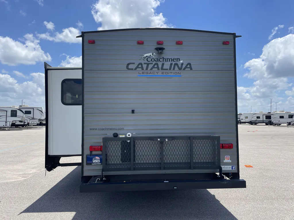 2023 Coachmen Catalina Legacy Edition 243RBS, Photos photo 6