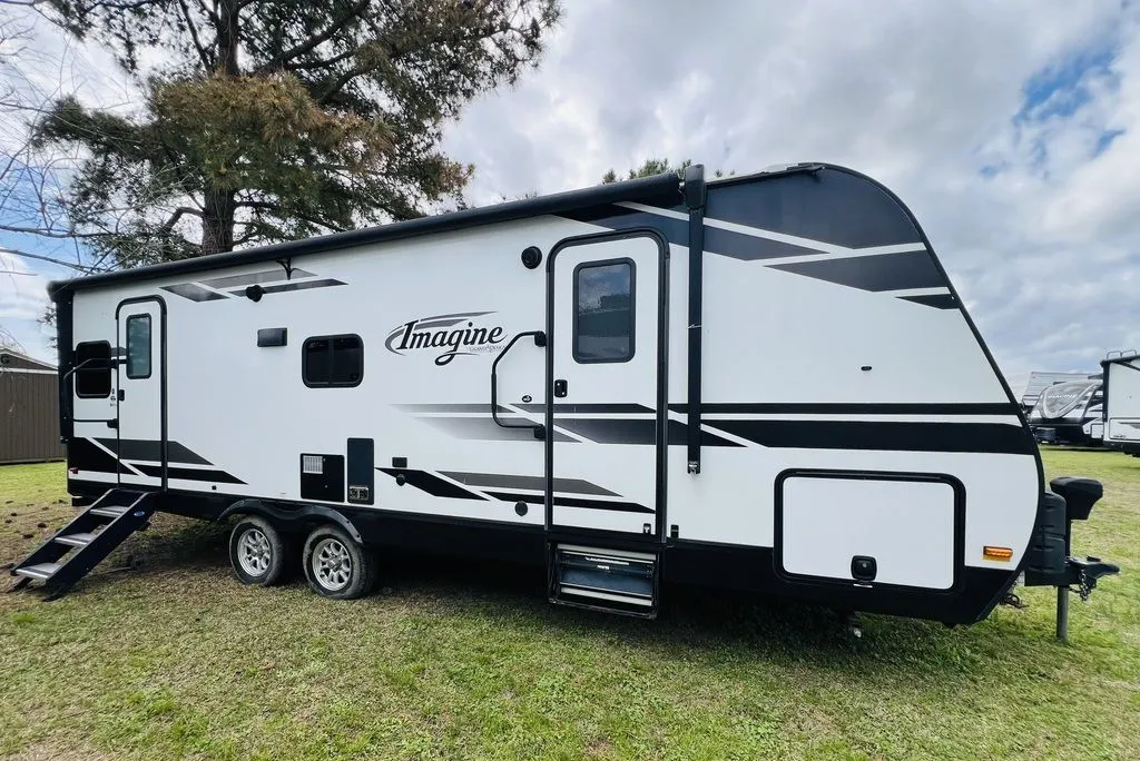 2020 Grand Design Imagine 2500RL - Photo 2