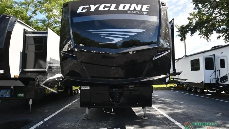 2027 Heartland Cyclone 3511 - Photo 2