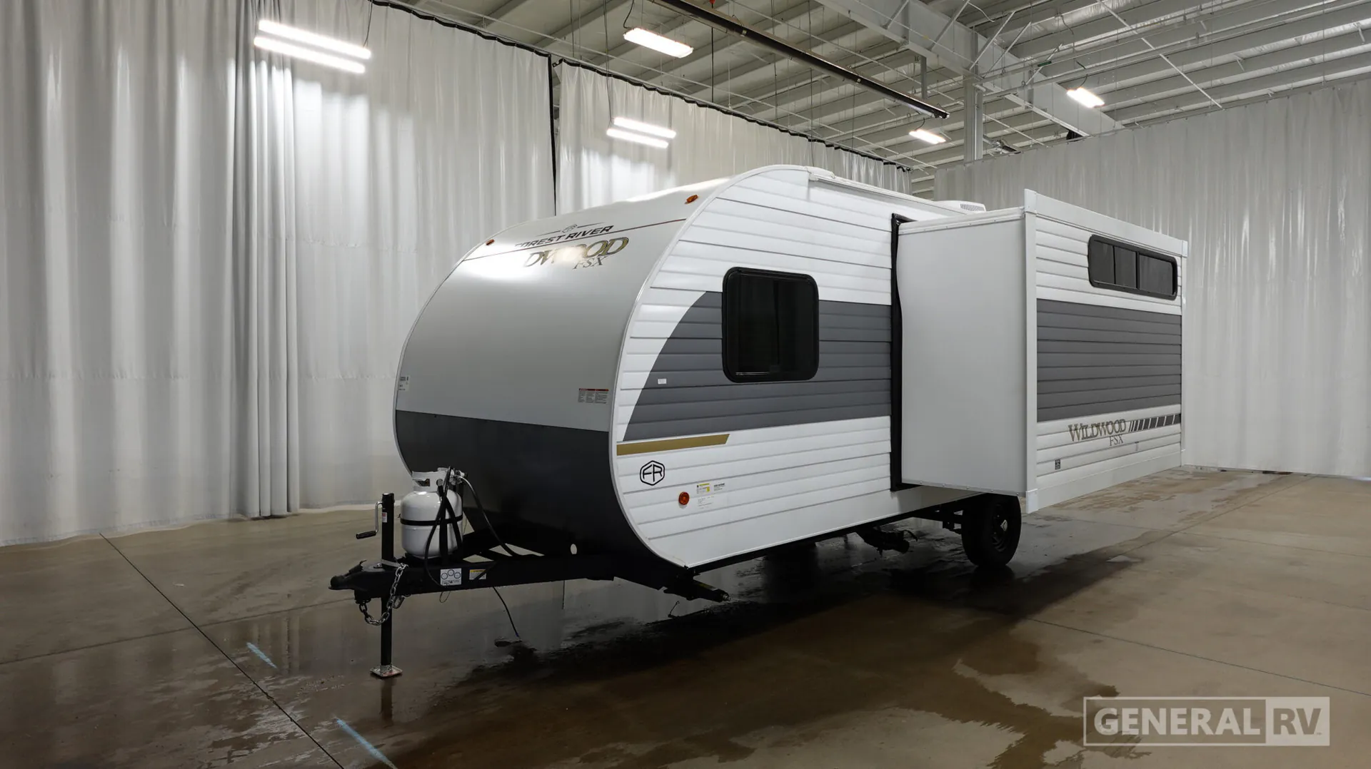 2026 Forest River Wildwood-FSX 180ICE — Photo 5