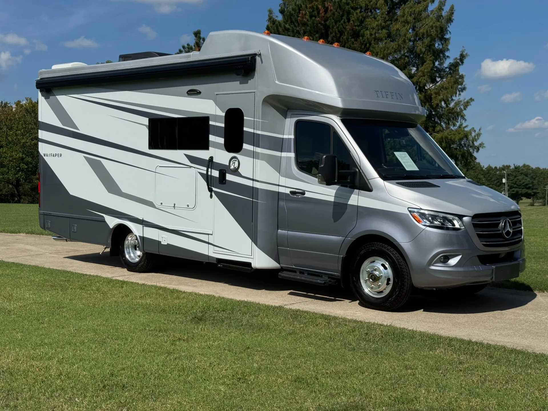 2026 Tiffin Wayfarer 25 XRW - Photo 2