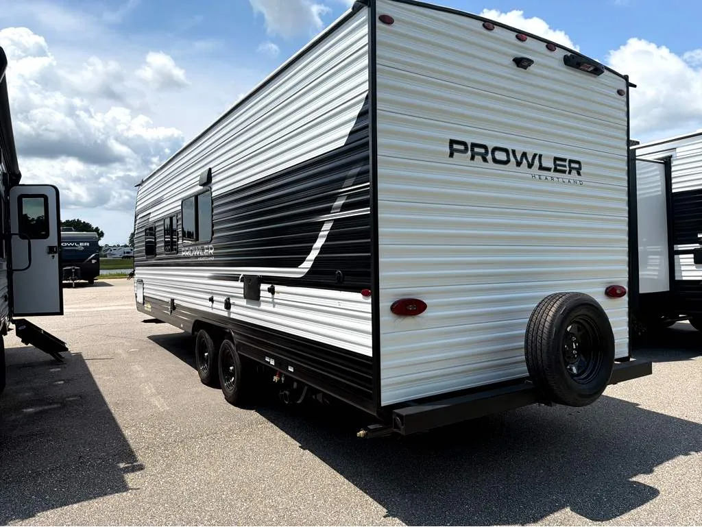 2027 Heartland Prowler 2600BH - Photo 4