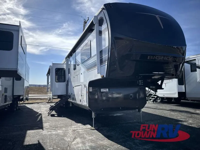 2026 Heartland Bighorn 38RE - Photo 2