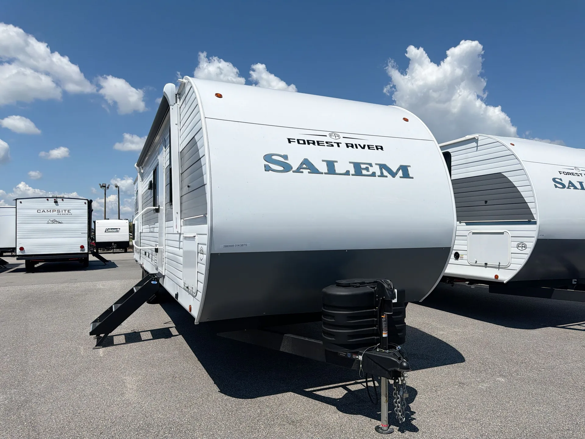 2027 Forest River Salem 31KQBTS dealer photo 1 from Camping World