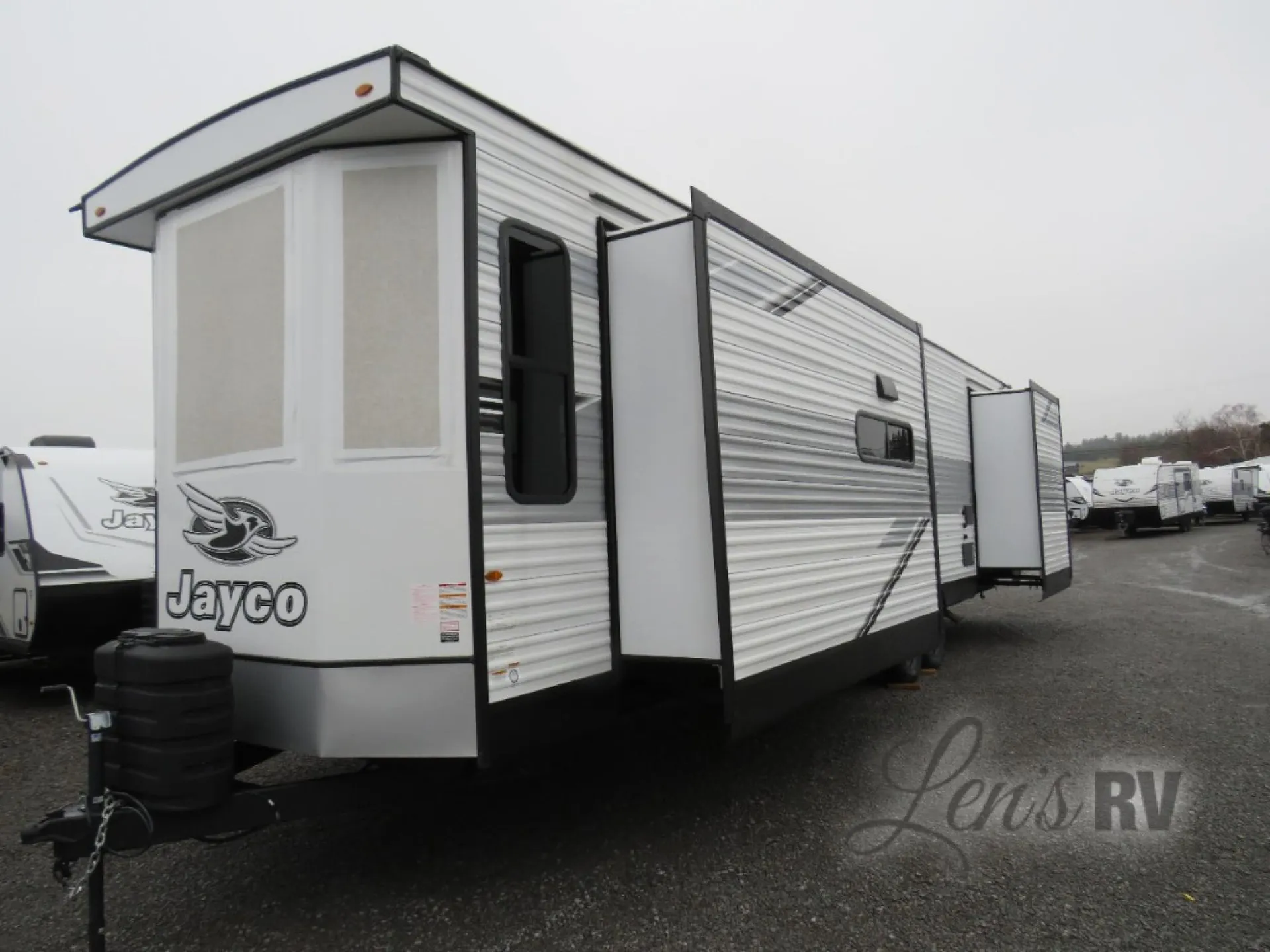 2026 Jayco Jay Flight Bungalow 401FLTS - Photo 2