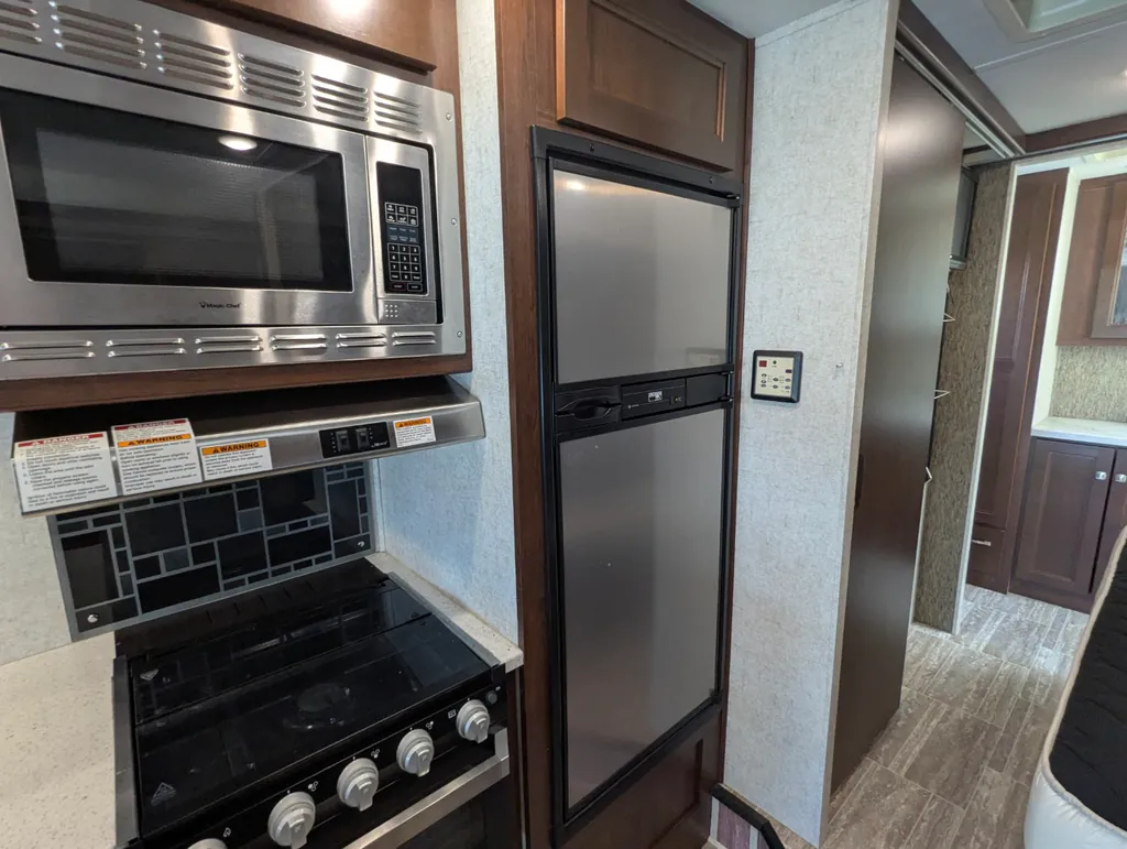 2018 Forest River Forester 2421MS, Photos photo 22