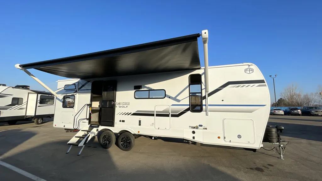 2026 Forest River Alpha Wolf 24TRUNK, Photos photo 5
